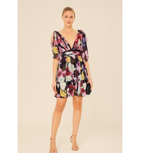 Mac Duggal Open Back Floral Mini Dress 10 NWT Black - Picture 1 of 9